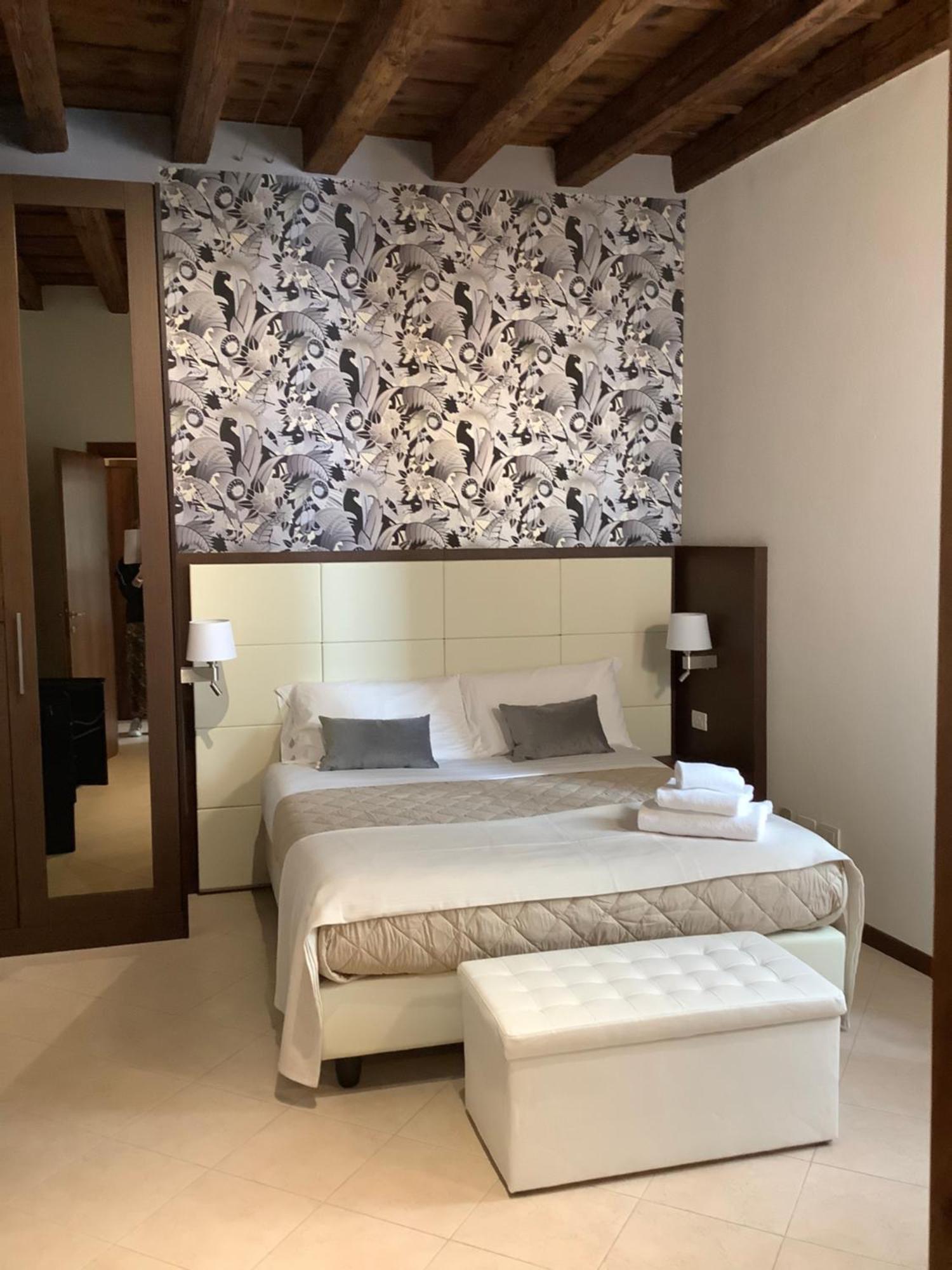Verona Porta Borsari Relais מראה חיצוני תמונה