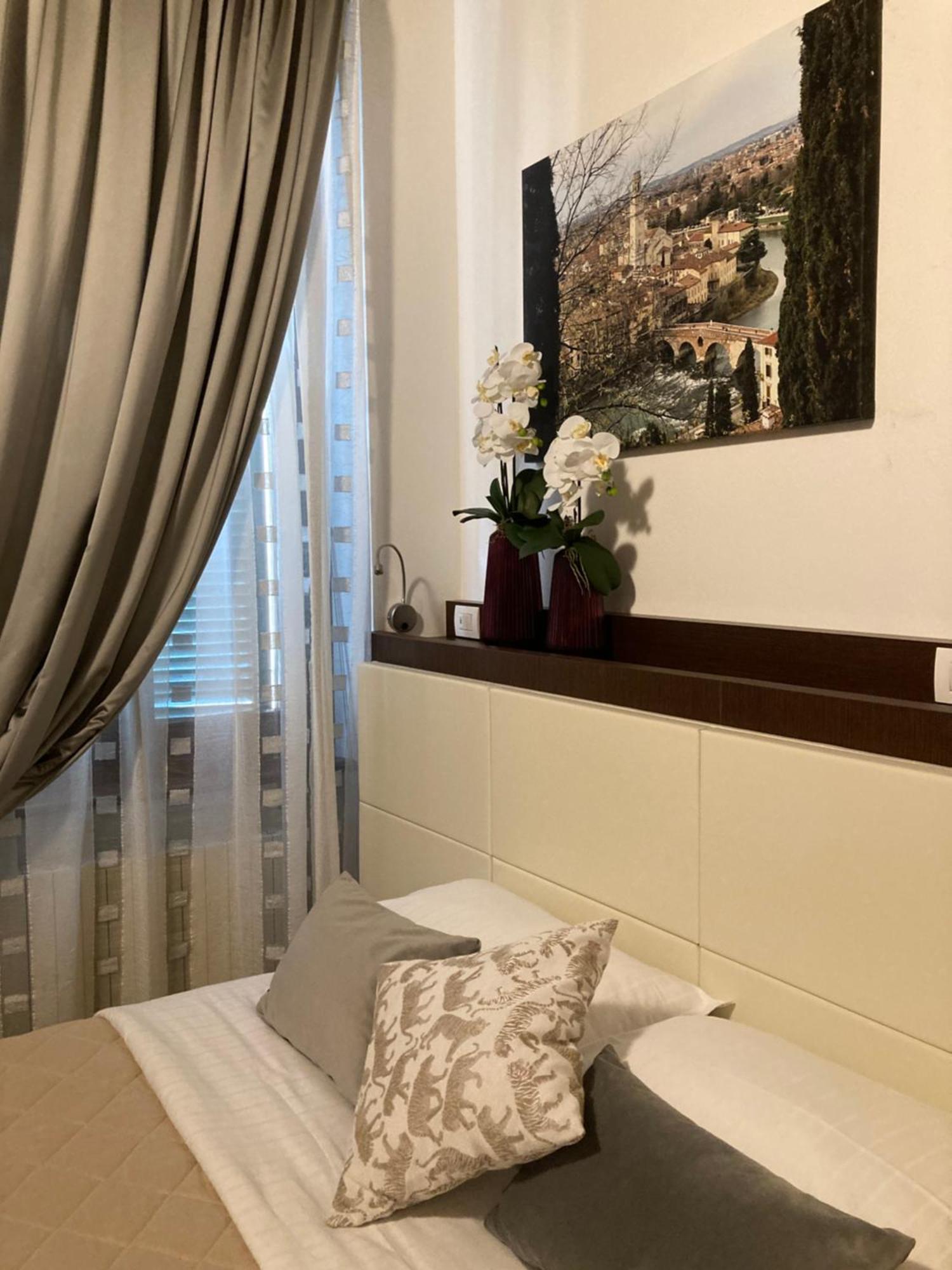 Verona Porta Borsari Relais מראה חיצוני תמונה